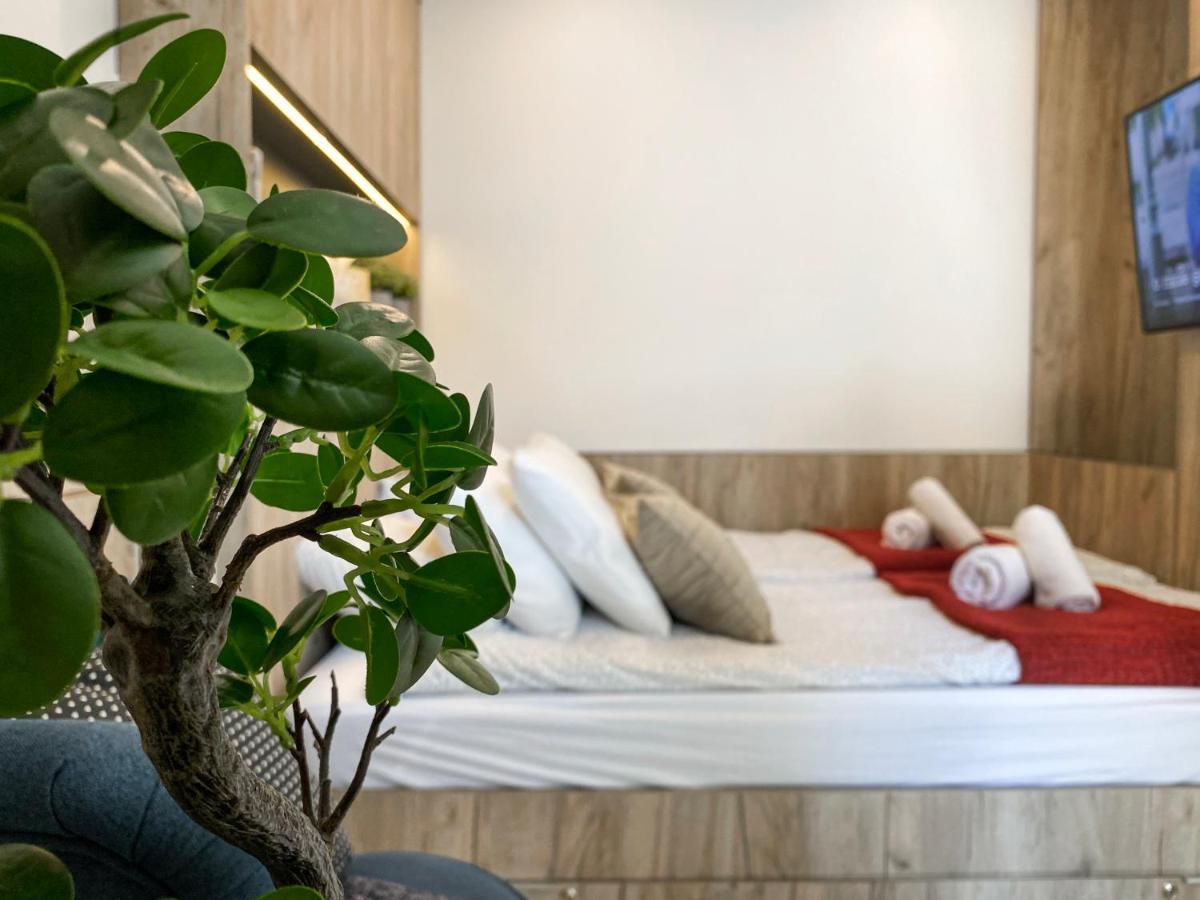 Beautiful Studio For Couples With Air Conditioning - Old Town & Main Station Krakow Ngoại thất bức ảnh